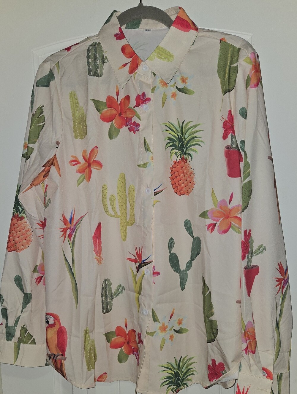 NWT Tropical Pineapple, Cactus & Floral Button-Up Shirt